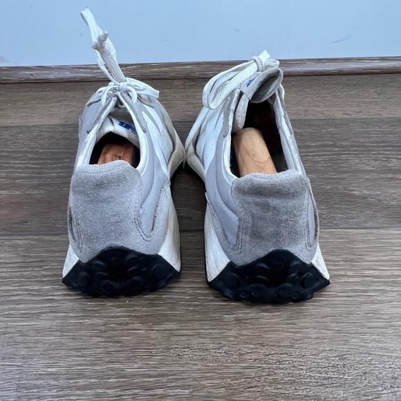 Men's New Balance 327 - Picture 7 of 9